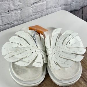 Monstera Farm Rio Sandals